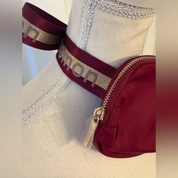 Lululemon Athletica Burgundy Crossbody Bag - Picture 5 of 5
